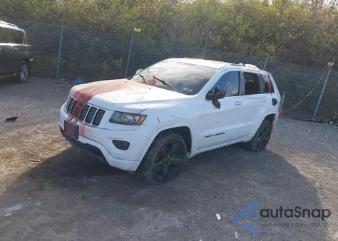 2015 Jeep Grand Cherokee Laredo z USA, uszkodzony, nr VIN 1C4RJFAGXFC206212